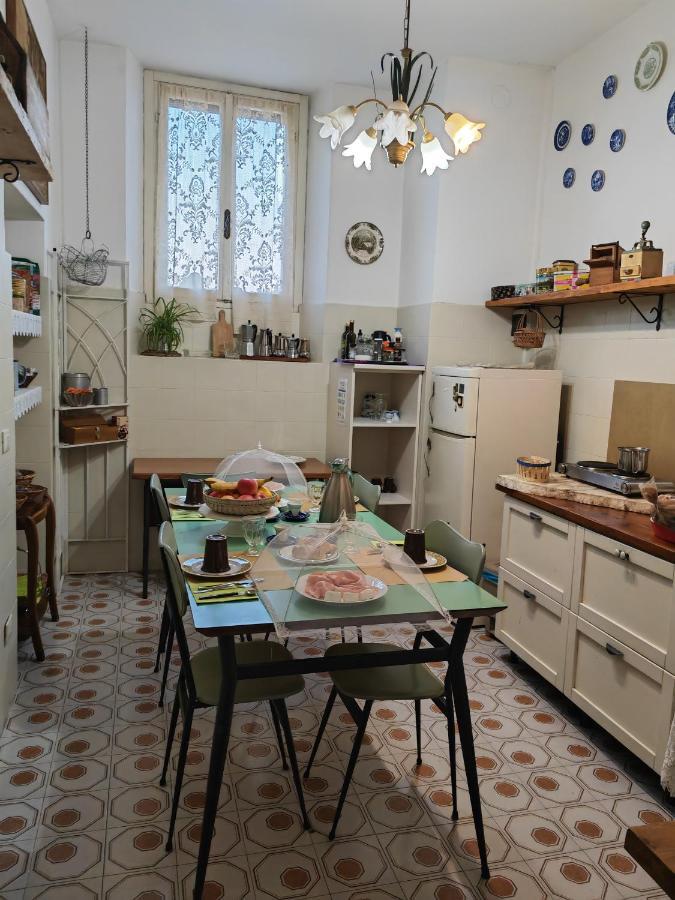 B&B Lamagia Di Corte Moronati Sirmione Extérieur photo