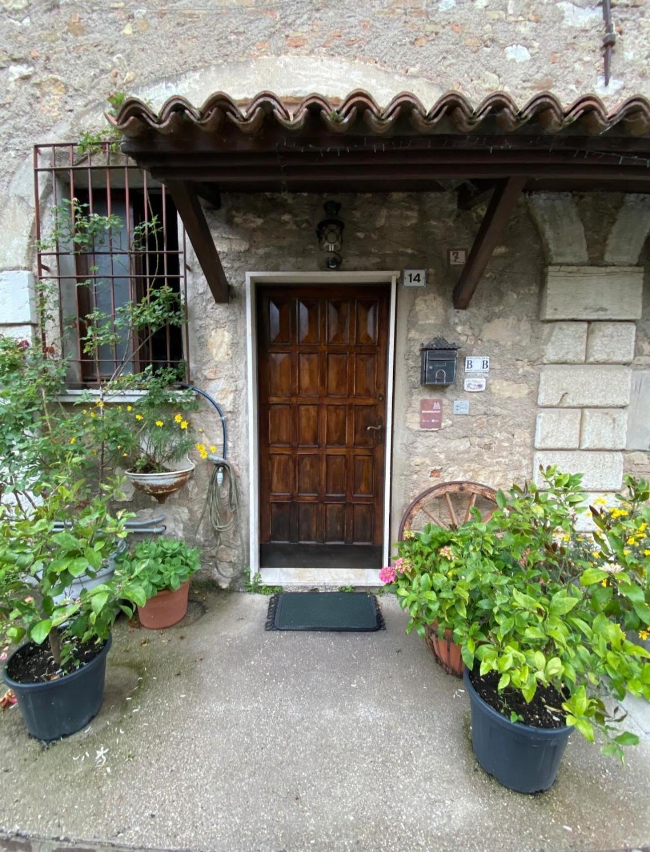 B&B Lamagia Di Corte Moronati Sirmione Extérieur photo